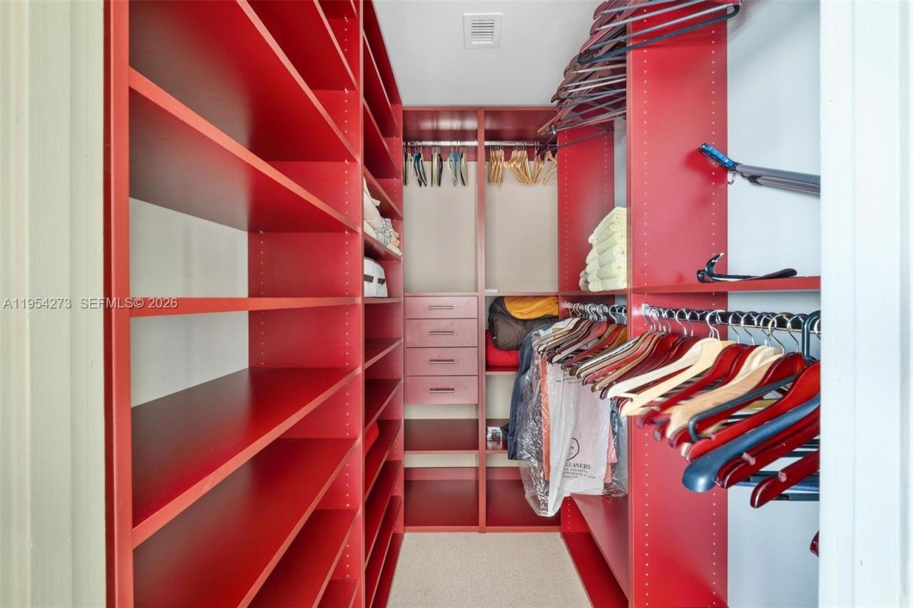 1000 Venetian Way, Unit 1501, Miami, FL 33139 Photo