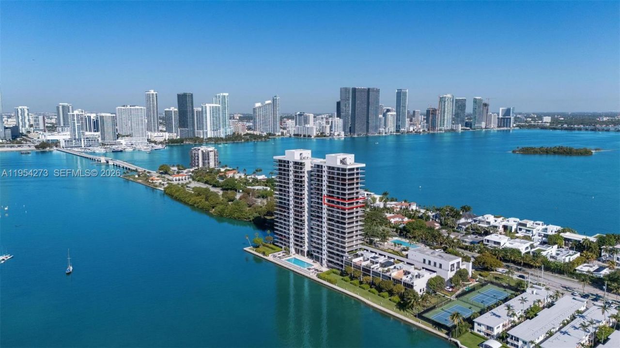 1000 Venetian Way, Unit 1501, Miami, FL 33139 Photo