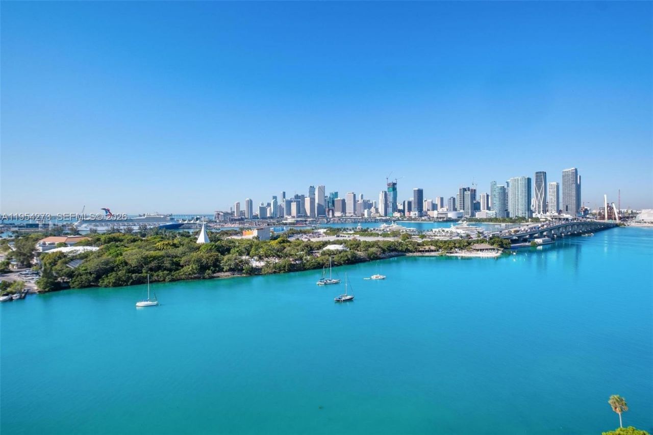 1000 Venetian Way, Unit 1501, Miami, FL 33139 Photo