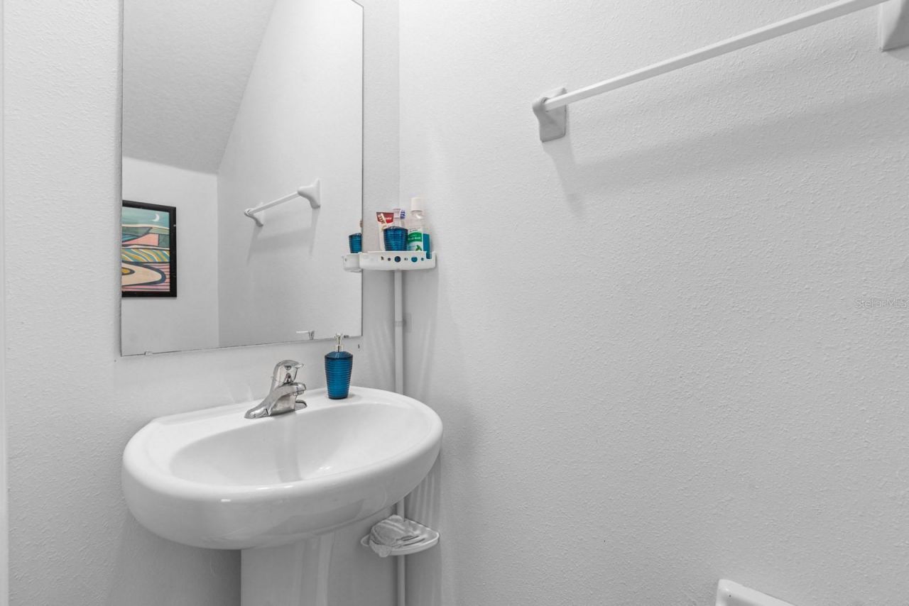 36498 Camp Fire Terrace, Zephyrhills, FL 33541 Photo