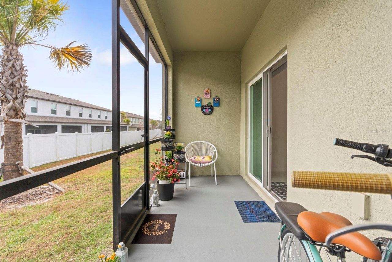 36498 Camp Fire Terrace, Zephyrhills, FL 33541 Photo