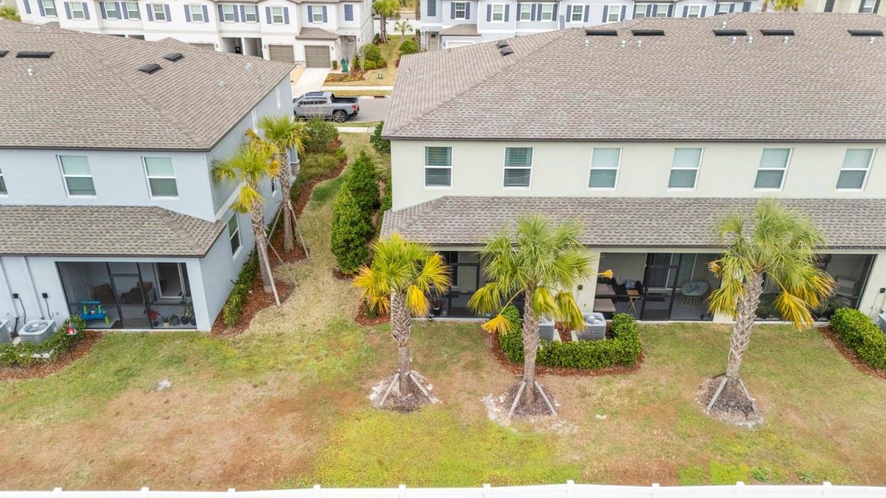 36498 Camp Fire Terrace, Zephyrhills, FL 33541 Photo