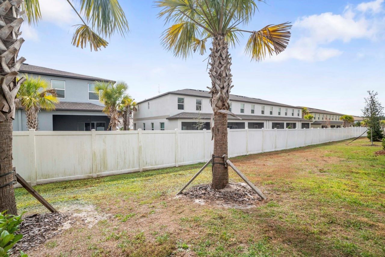 36498 Camp Fire Terrace, Zephyrhills, FL 33541 Photo