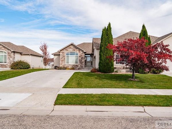 408 Tapitio Drive, IDAHO FALLS, ID 83401