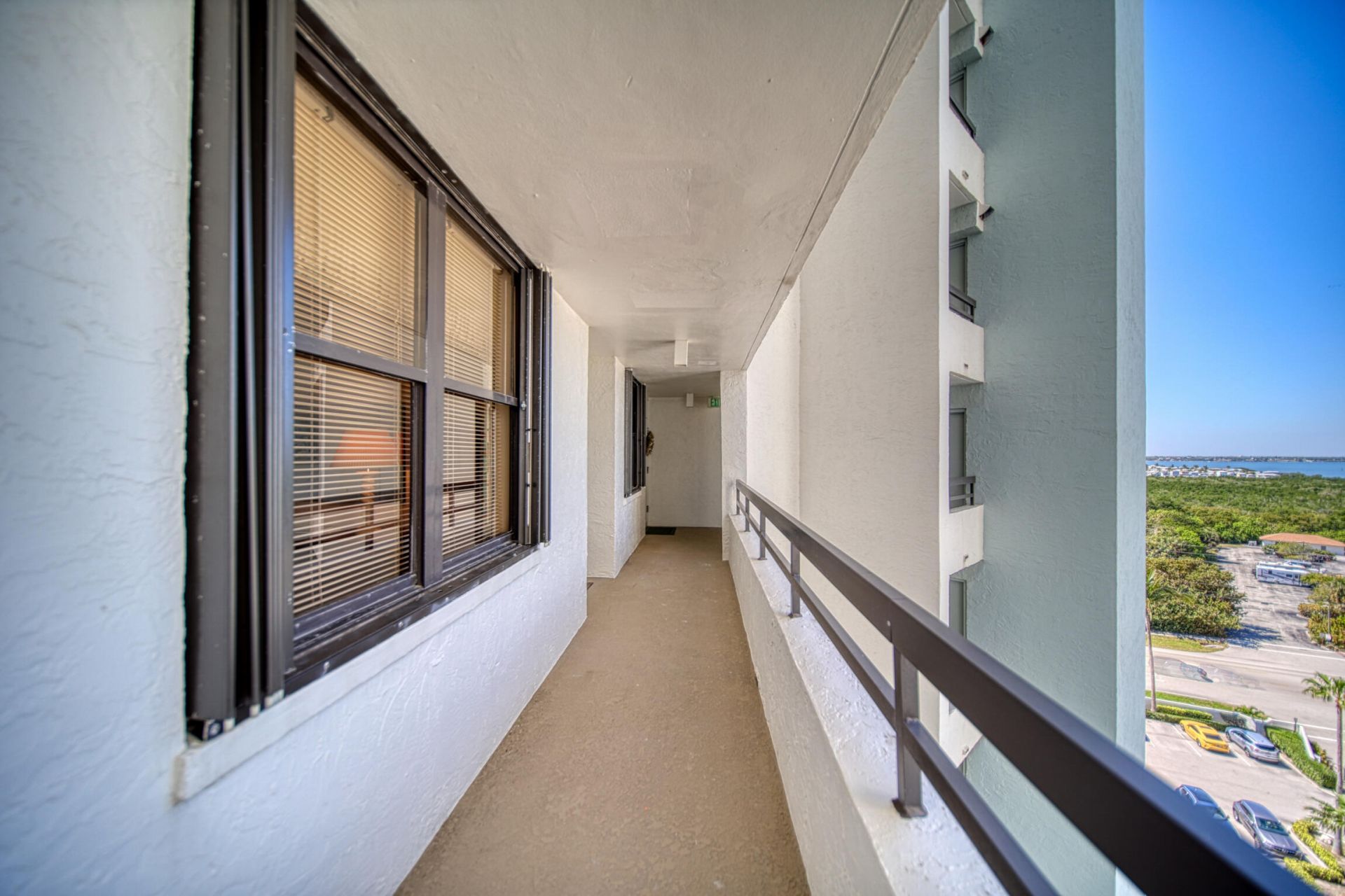 9650 S Ocean Drive, Unit 909, Jensen Beach, FL 34957 Photo
