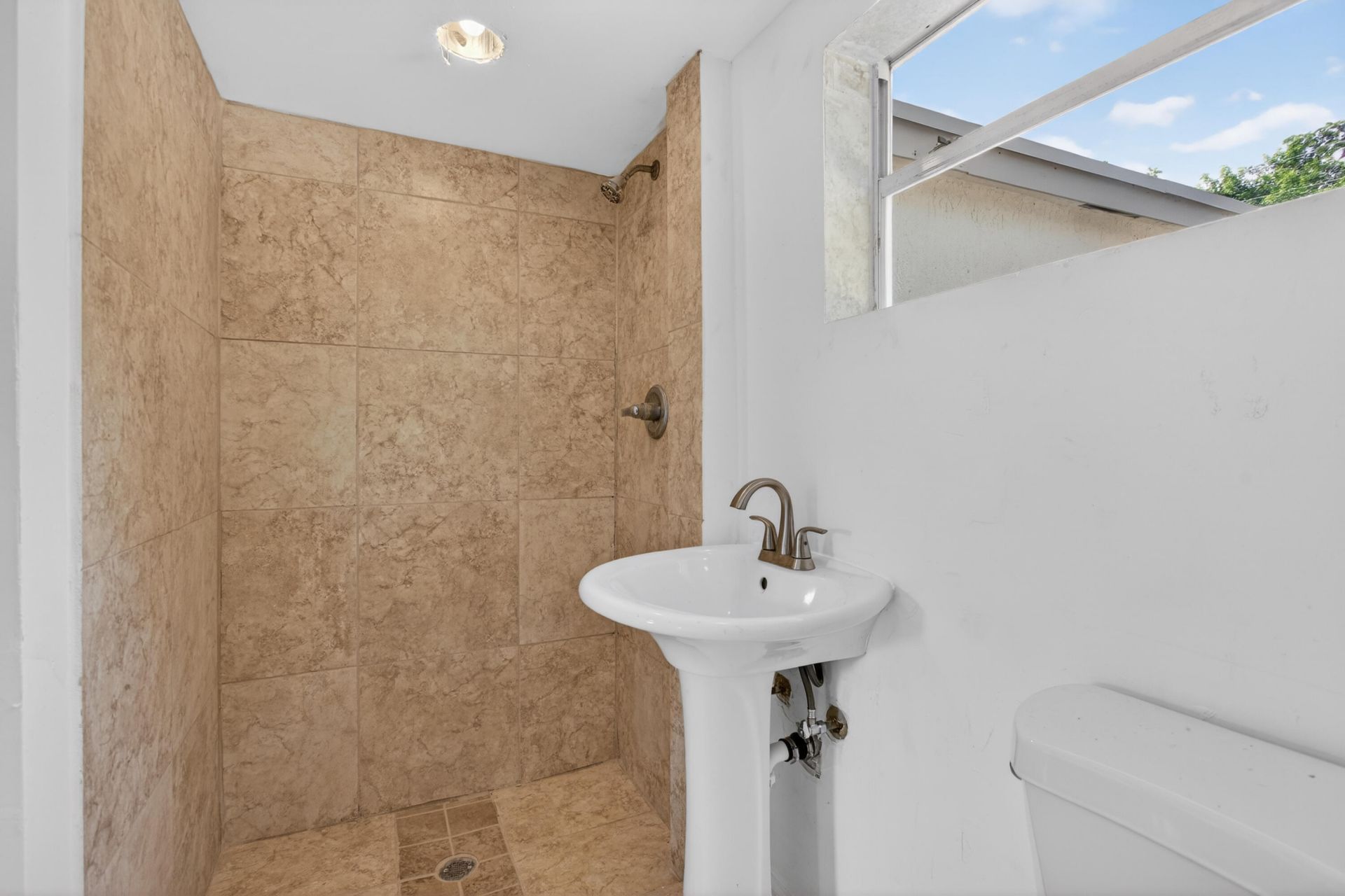 5183 NE 15th Avenue, Pompano Beach, FL 33064 Photo