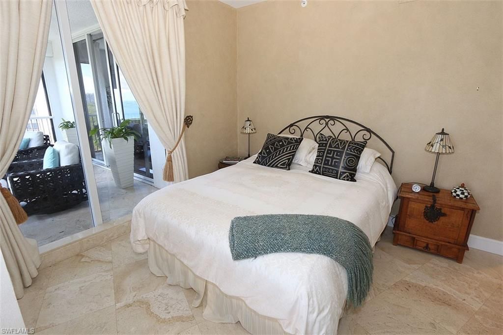 8665 Bay Colony Dr, Unit 901, Naples, FL 34108 Photo