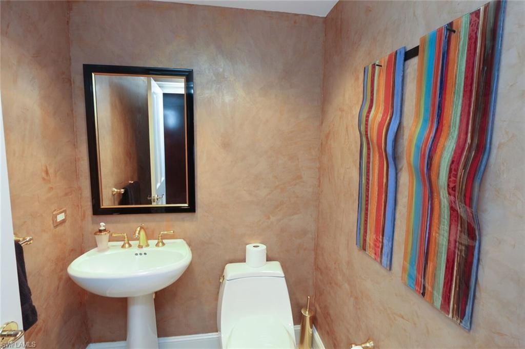 8665 Bay Colony Dr, Unit 901, Naples, FL 34108 Photo