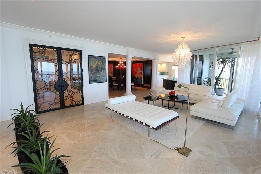 8665 Bay Colony Dr, Unit 901, Naples, FL 34108 Photo