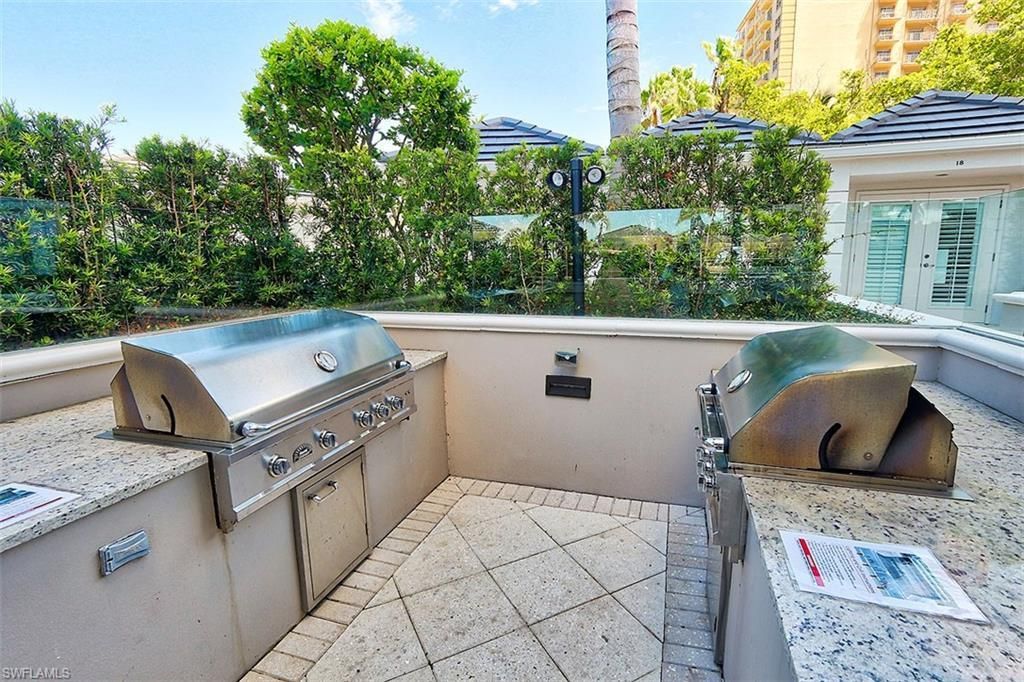 8665 Bay Colony Dr, Unit 901, Naples, FL 34108 Photo