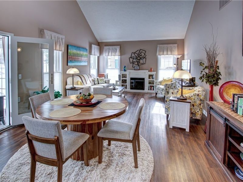 455 Edge Park Lane, Brunswick, OH 44212 Photo 10