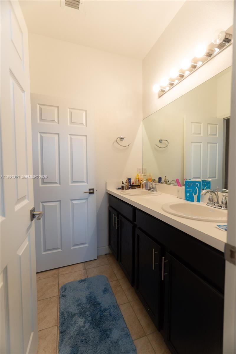 3542 NW 29th Ct, Lauderdale Lakes, FL 33311 Photo