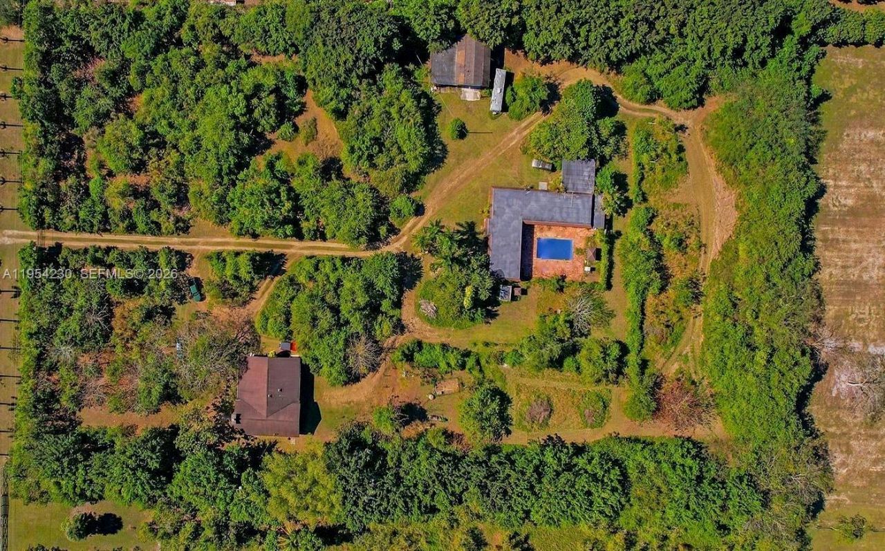 20975 SW 264th St, Homestead, FL 33031 Photo