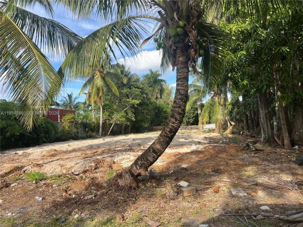 11805 NW 22nd Ct , Miami, FL 33167