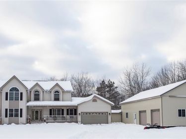 4501 Courtney Highland Drive, Great Valley, NY 14741