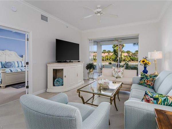 6800 Beach Resort DR, Unit 13, NAPLES, FL 34114