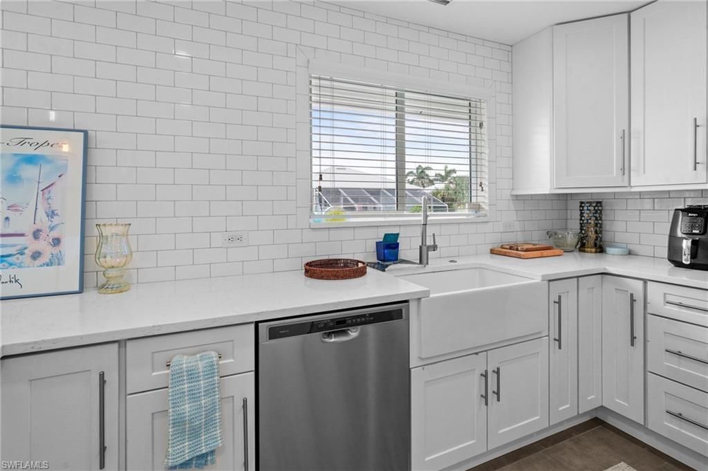 474 Lake Murex Cir, Sanibel, FL 33957 Photo