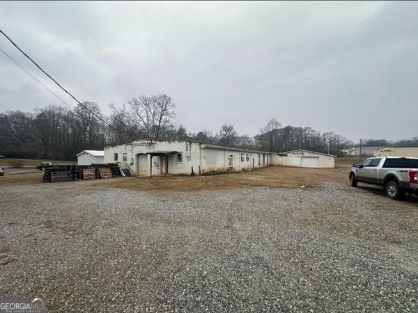530 Sims Street, Maysville, GA 30558