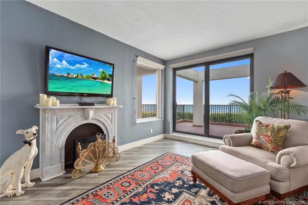 4751 NE Ocean Boulevard, Unit 10, Jensen Beach, FL 34957 Photo