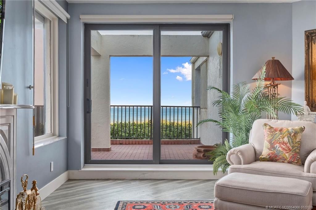 4751 NE Ocean Boulevard, Unit 10, Jensen Beach, FL 34957 Photo