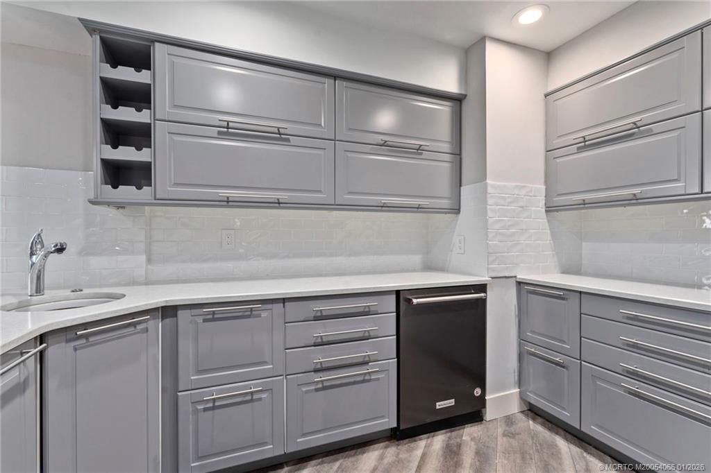 4751 NE Ocean Boulevard, Unit 10, Jensen Beach, FL 34957 Photo