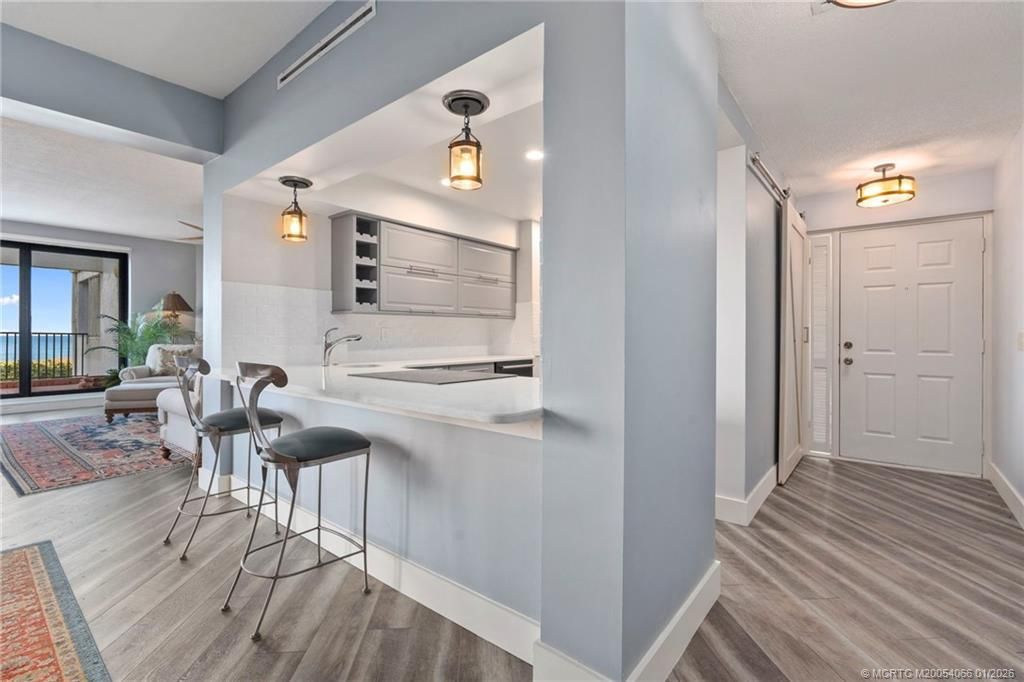 4751 NE Ocean Boulevard, Unit 10, Jensen Beach, FL 34957 Photo