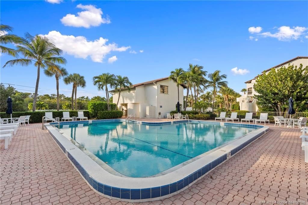 4751 NE Ocean Boulevard, Unit 10, Jensen Beach, FL 34957 Photo