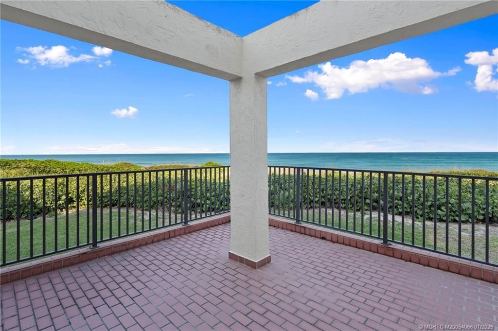 4751 NE Ocean Boulevard, Unit 10, Jensen Beach, FL 34957 Photo
