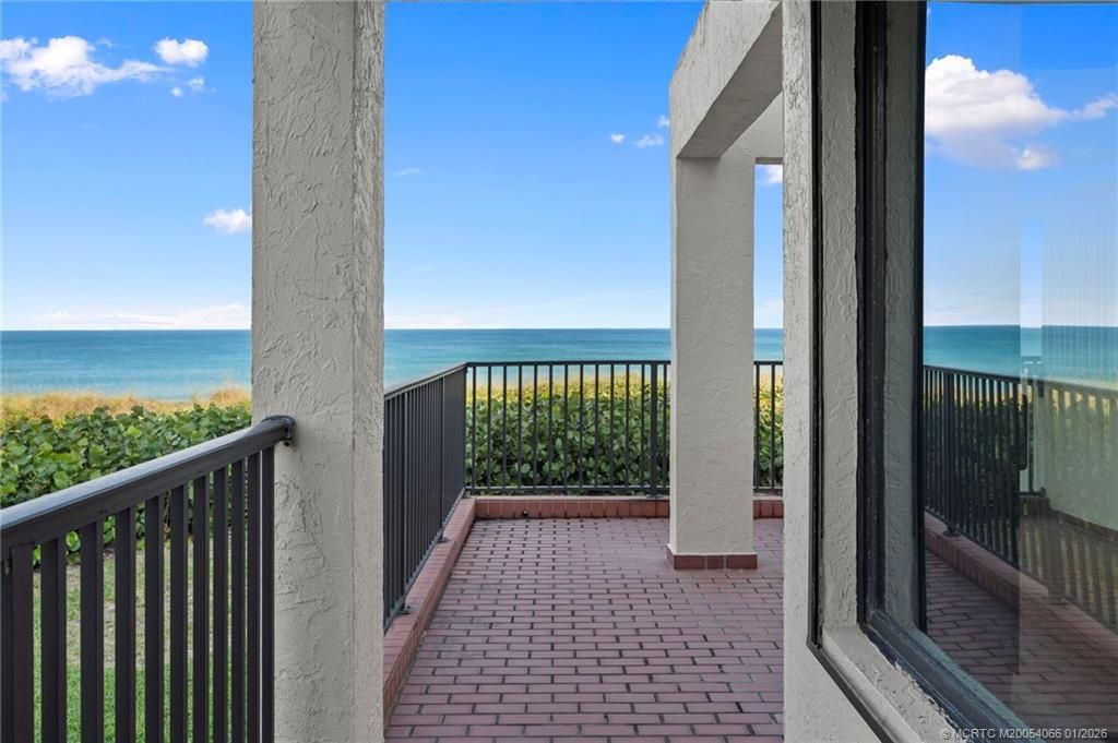 4751 NE Ocean Boulevard, Unit 10, Jensen Beach, FL 34957 Photo