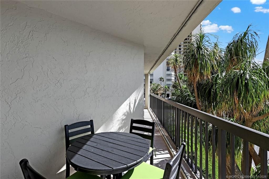 9500 S Ocean Drive, Unit 210, Jensen Beach, FL 34957 Photo