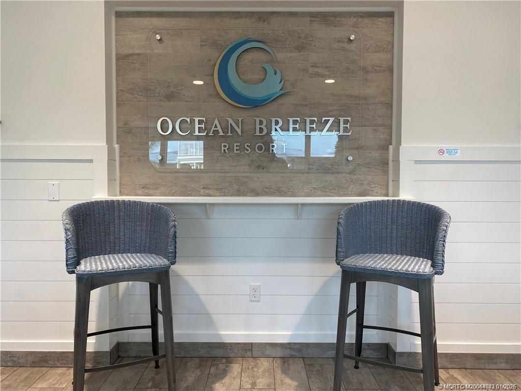 91 NE Ocean Breeze, Jensen Beach, FL 34957 Photo