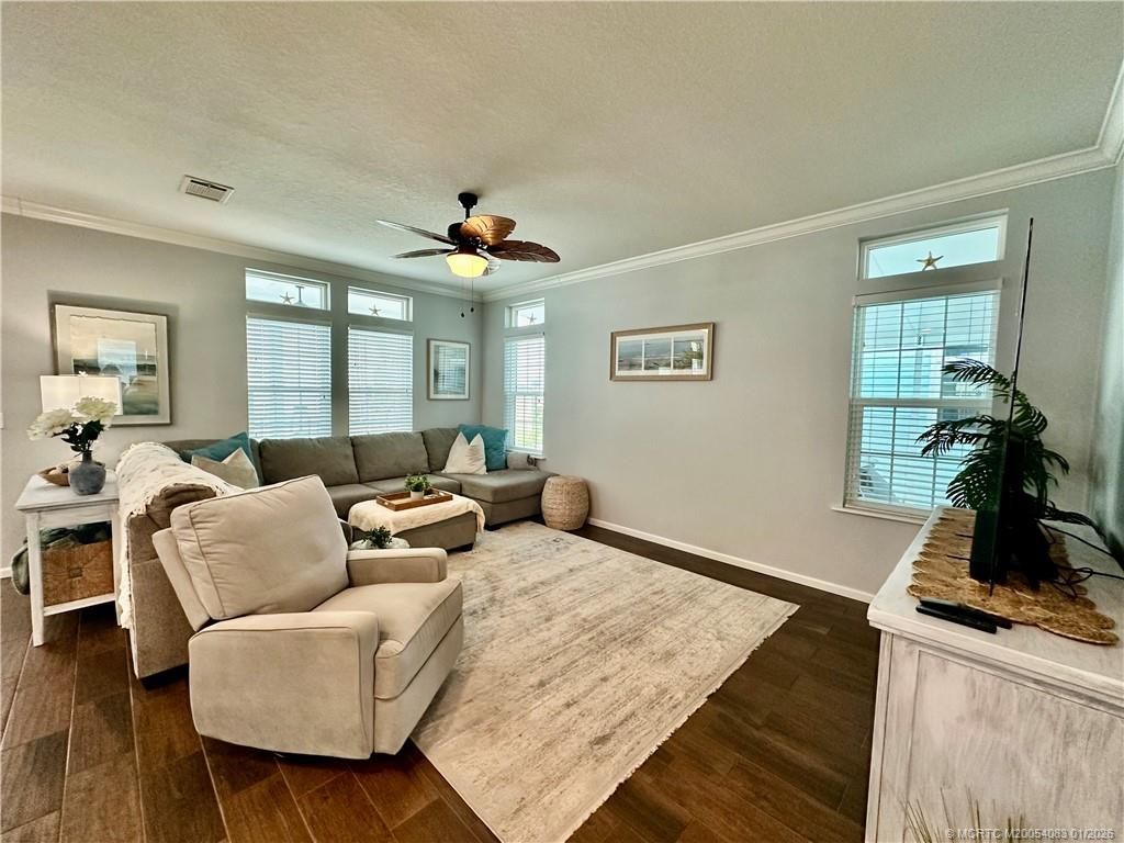 91 NE Ocean Breeze, Jensen Beach, FL 34957 Photo