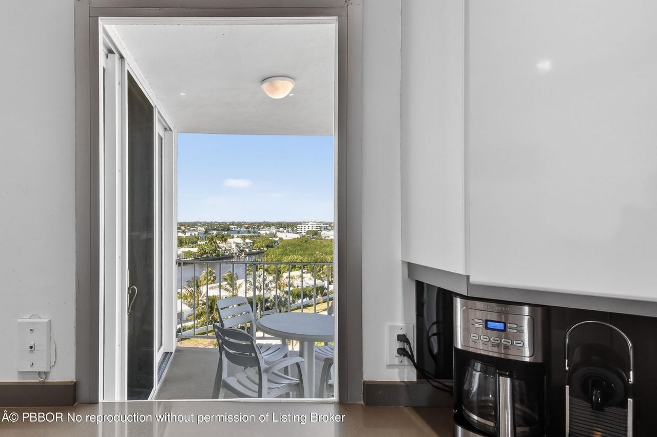 2295 S Ocean Boulevard, Unit 816, Palm Beach, FL 33480 Photo