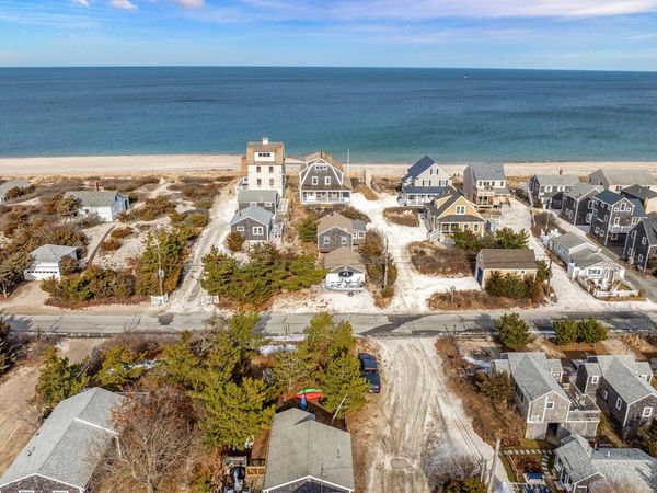 174 N Shore Boulevard, UNIT 1, East Sandwich, MA 02537