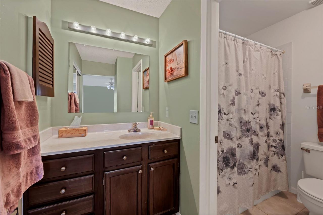 5205 Lake Village Drive, Unit 16, Sarasota, FL 34235 Photo