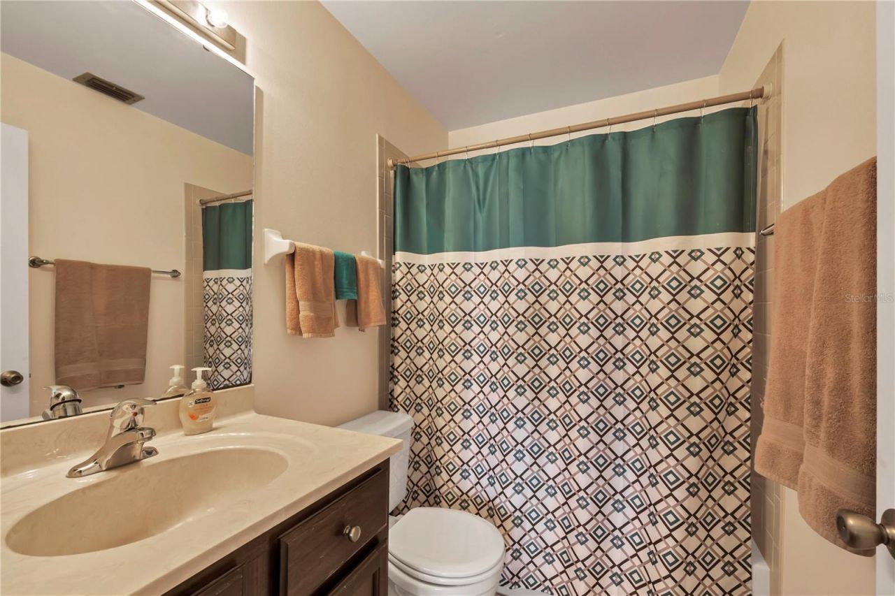 5205 Lake Village Drive, Unit 16, Sarasota, FL 34235 Photo
