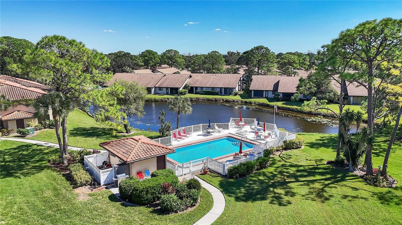 5205 Lake Village Drive, Unit 16, Sarasota, FL 34235 Photo