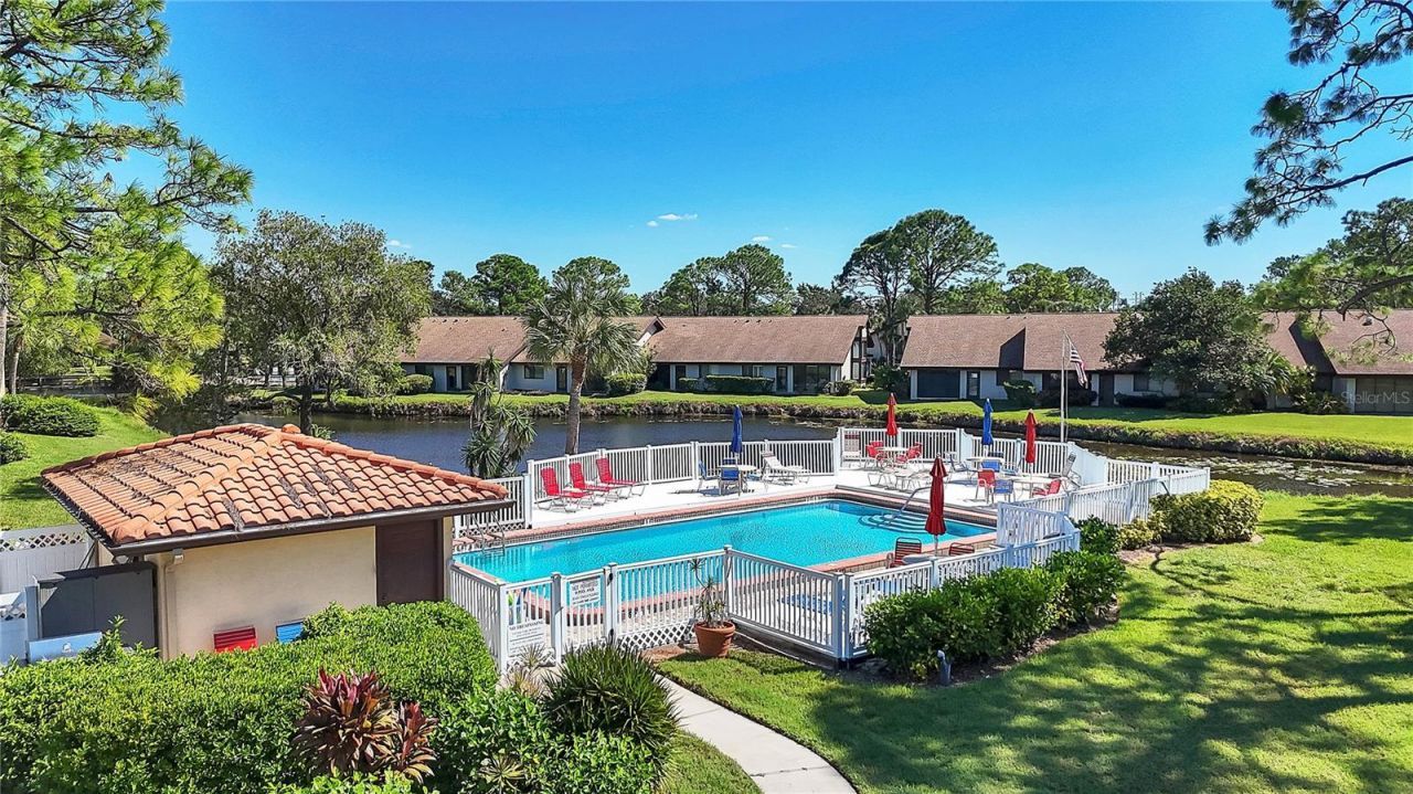 5205 Lake Village Drive, Unit 16, Sarasota, FL 34235 Photo