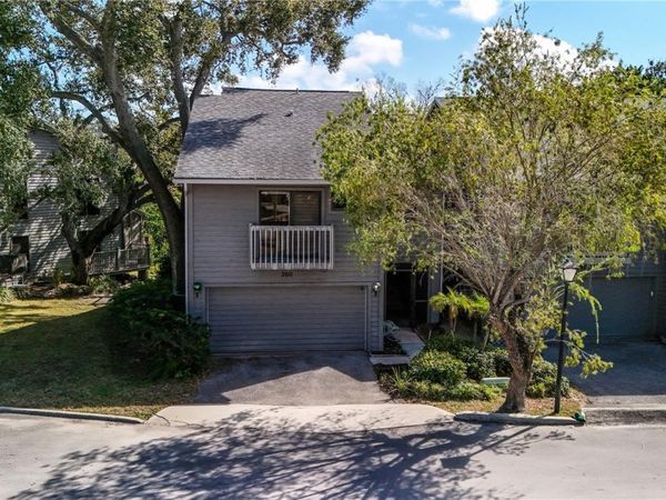 2011 ARBOR DRIVE, CLEARWATER, FL 33760