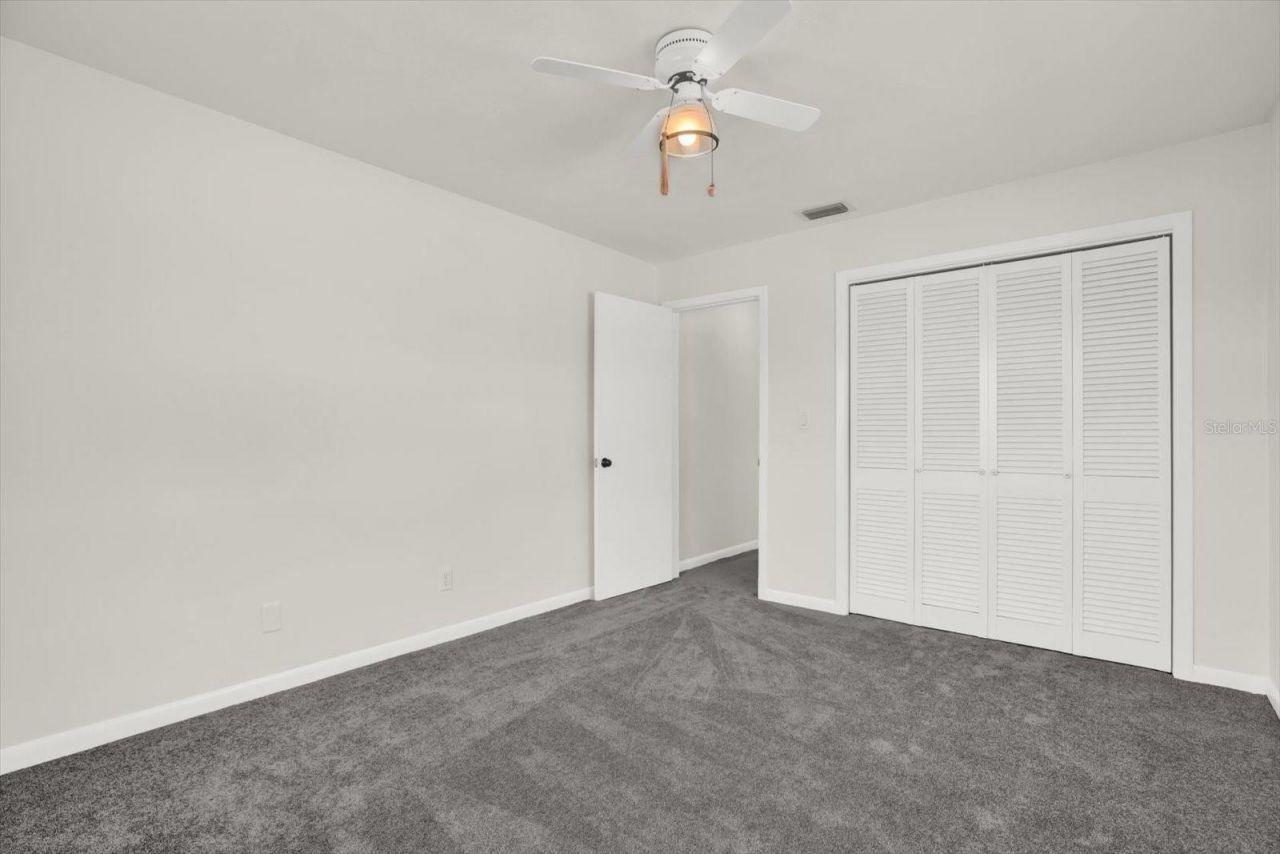 5675 Bayview Drive, Seminole, FL 33772 Photo