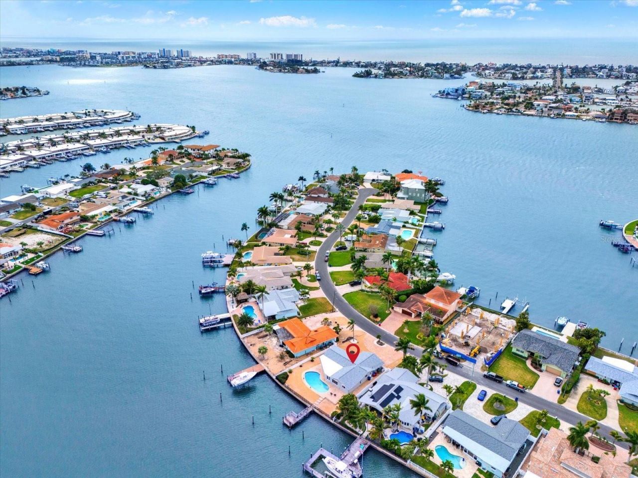 5675 Bayview Drive, Seminole, FL 33772 Photo