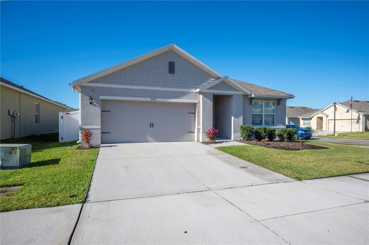 1878 Pristine Loop, Lakeland, FL 33811 Main Photo