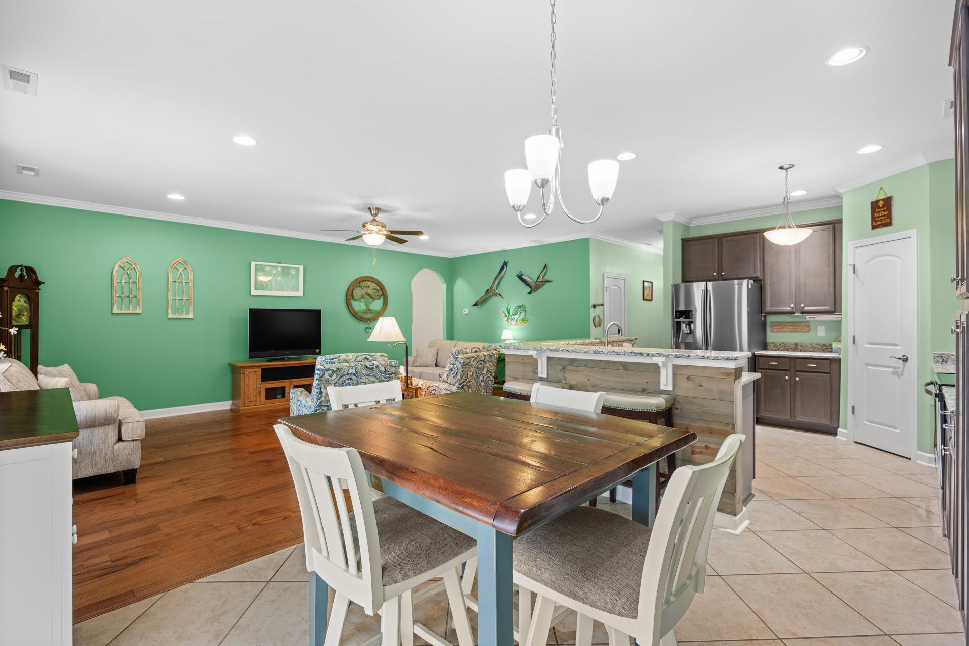 191 Belclare Way Photo 15