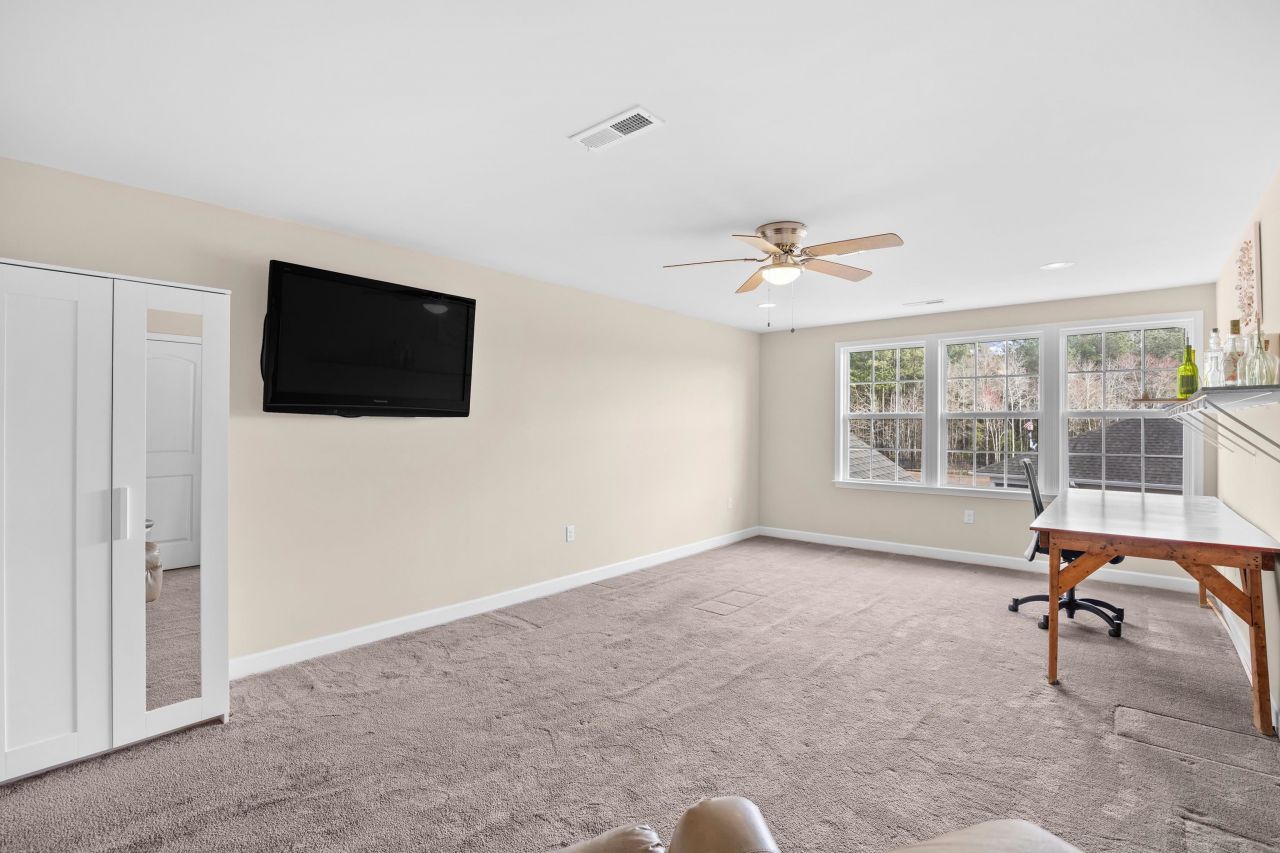 191 Belclare Way Photo 29