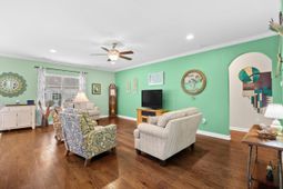 191 Belclare Way photo 4