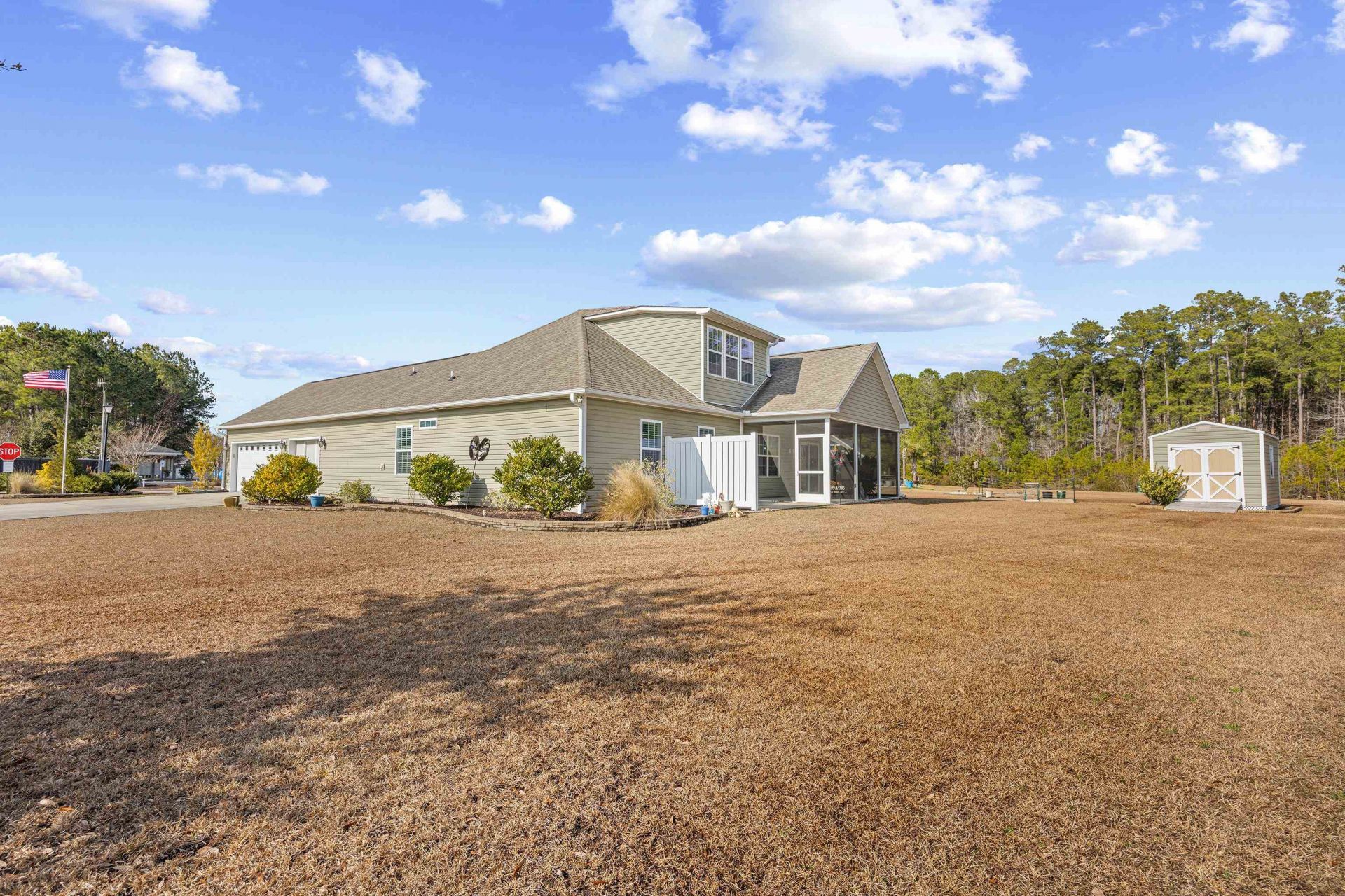 191 Belclare Way Photo 33