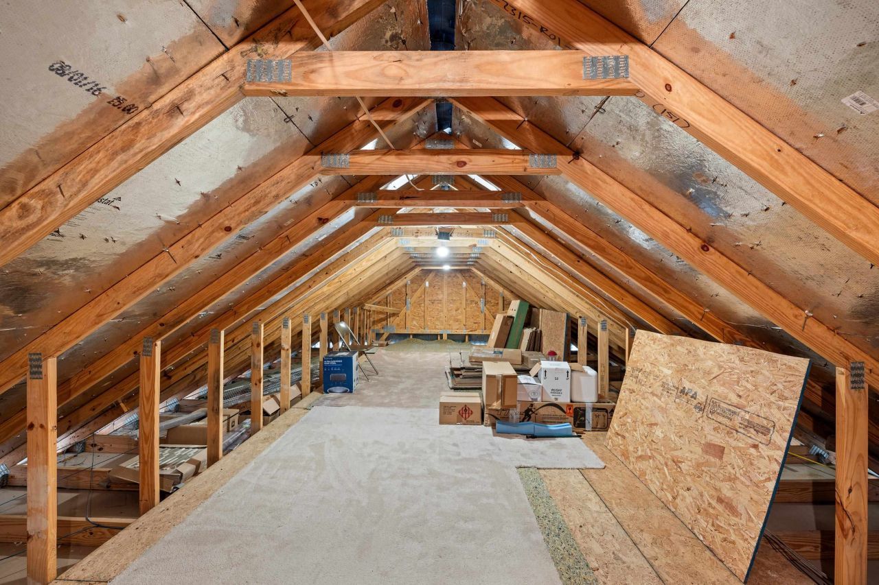 191 Belclare Way Photo 38