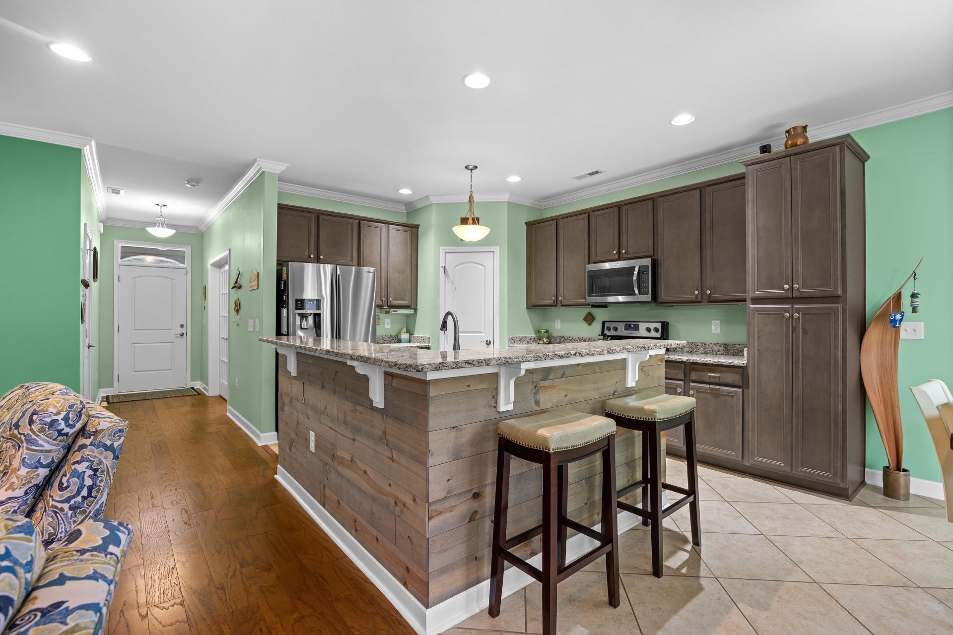191 Belclare Way Photo 4