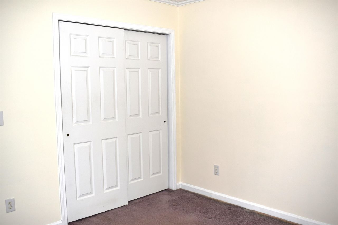 101 Hickory Dr. Photo 28