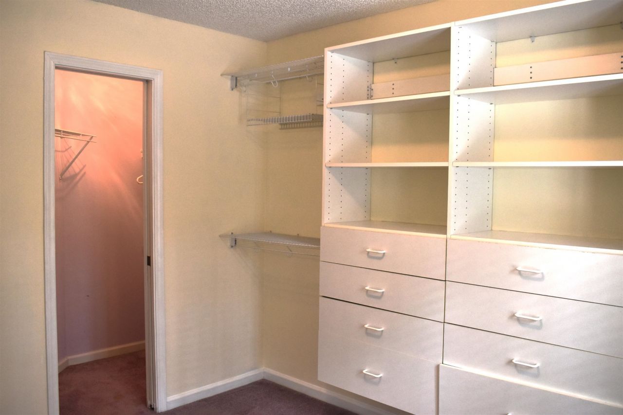 101 Hickory Dr. Photo 29